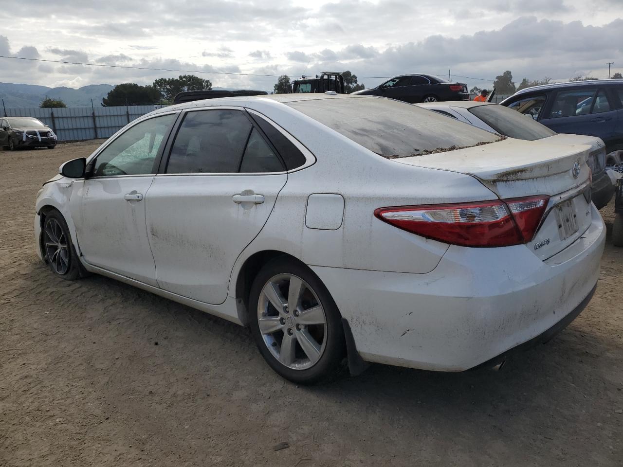 Photo 1 VIN: 4T1BK1FK9FU554166 - TOYOTA CAMRY 