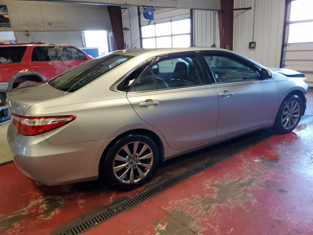 Photo 2 VIN: 4T1BK1FK9FU555236 - TOYOTA CAMRY 