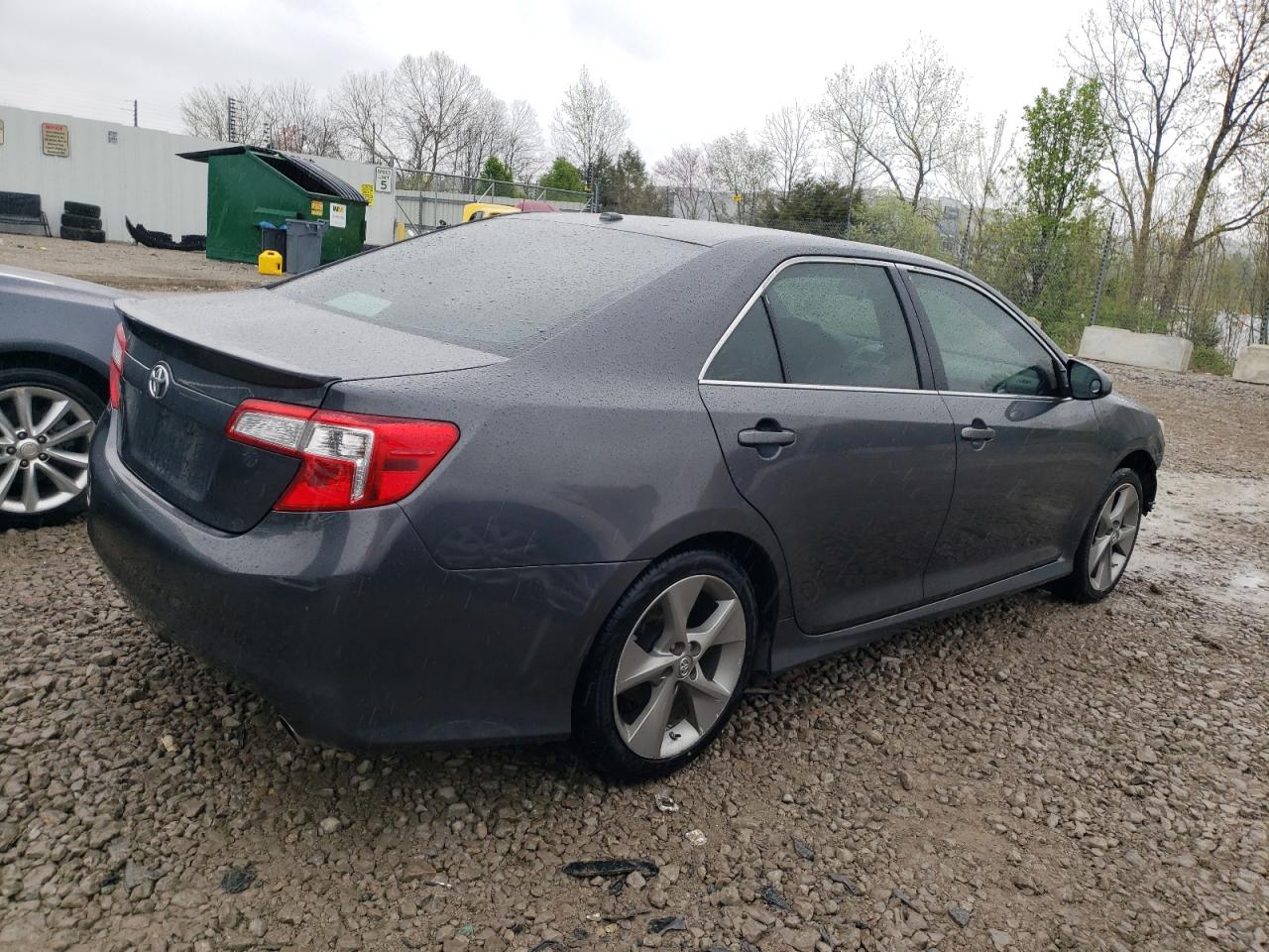 Photo 2 VIN: 4T1BK1FKXCU011436 - TOYOTA CAMRY 