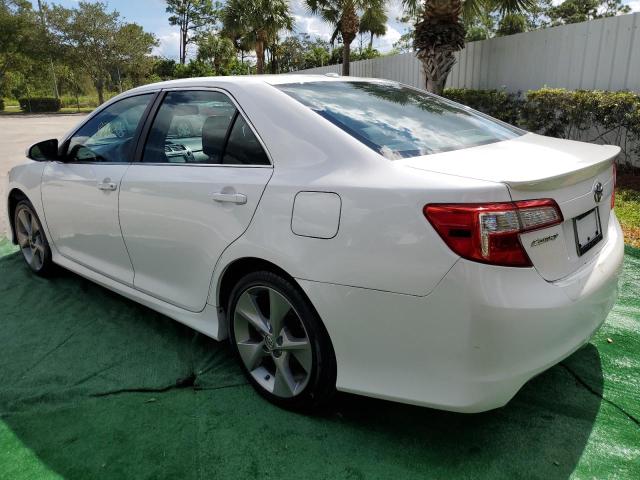 Photo 2 VIN: 4T1BK1FKXCU017012 - TOYOTA CAMRY SE 