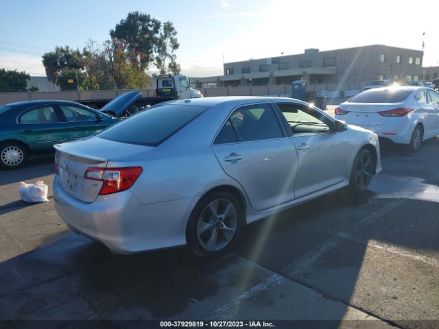 Photo 3 VIN: 4T1BK1FKXCU501116 - TOYOTA CAMRY 