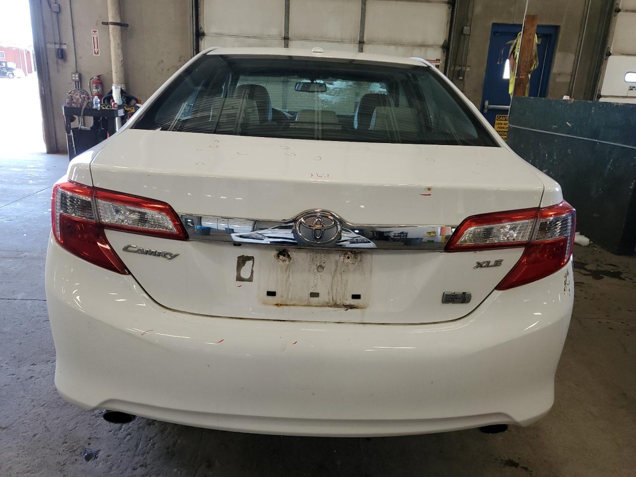 Photo 5 VIN: 4T1BK1FKXDU022230 - TOYOTA CAMRY 