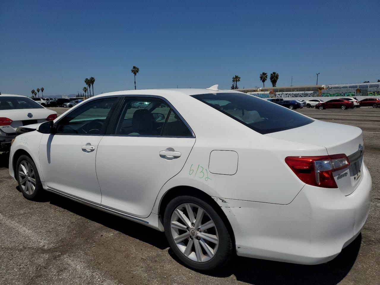 Photo 1 VIN: 4T1BK1FKXDU525644 - TOYOTA CAMRY 