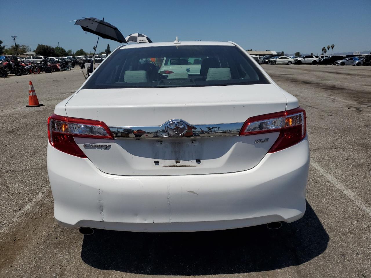 Photo 5 VIN: 4T1BK1FKXDU525644 - TOYOTA CAMRY 