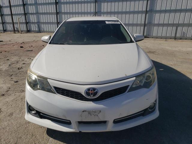 Photo 4 VIN: 4T1BK1FKXDU526437 - TOYOTA CAMRY SE 