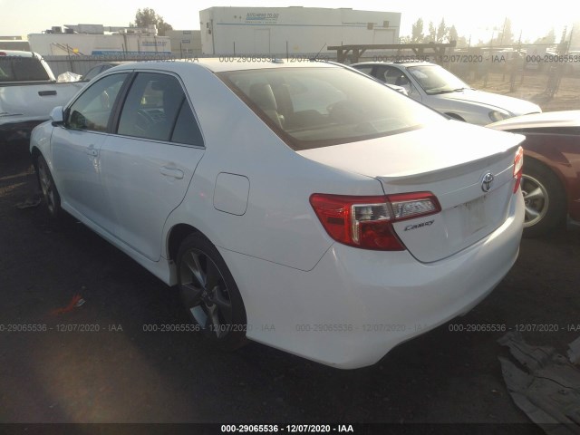 Photo 2 VIN: 4T1BK1FKXDU531668 - TOYOTA CAMRY 