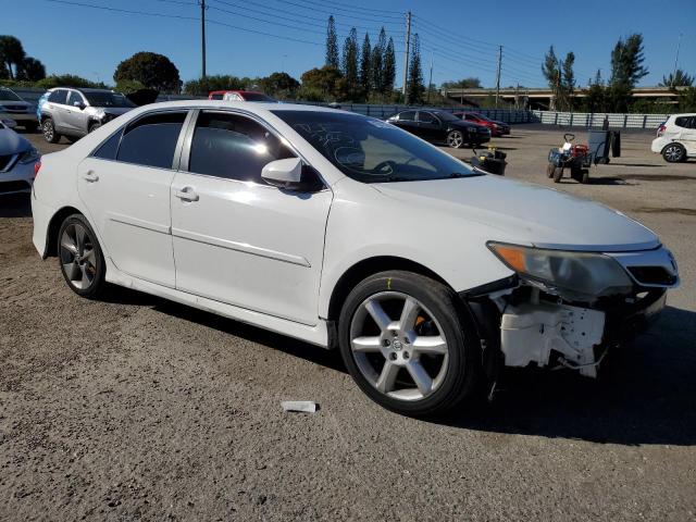 Photo 3 VIN: 4T1BK1FKXEU548987 - TOYOTA CAMRY SE 