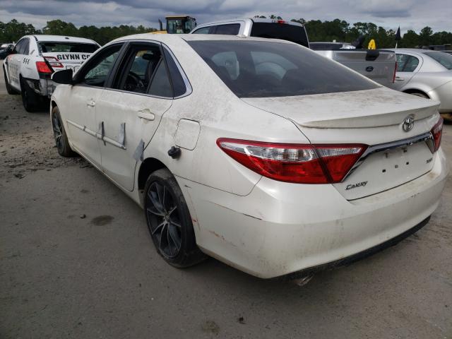 Photo 2 VIN: 4T1BK1FKXFU029102 - TOYOTA CAMRY XSE 