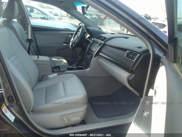 Photo 4 VIN: 4T1BK1FKXFU555858 - TOYOTA CAMRY 