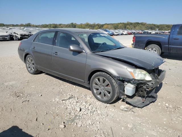 Photo 3 VIN: 4T1BK36B05U004669 - TOYOTA AVALON XL 