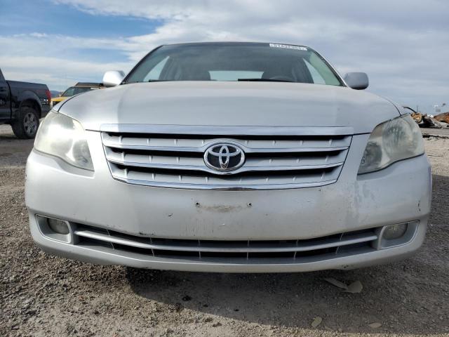 Photo 4 VIN: 4T1BK36B05U014442 - TOYOTA AVALON 