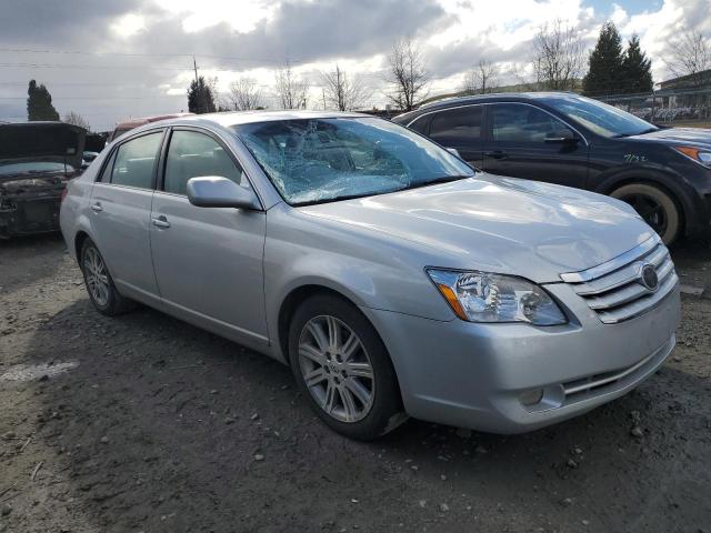 Photo 3 VIN: 4T1BK36B05U016093 - TOYOTA AVALON XL 