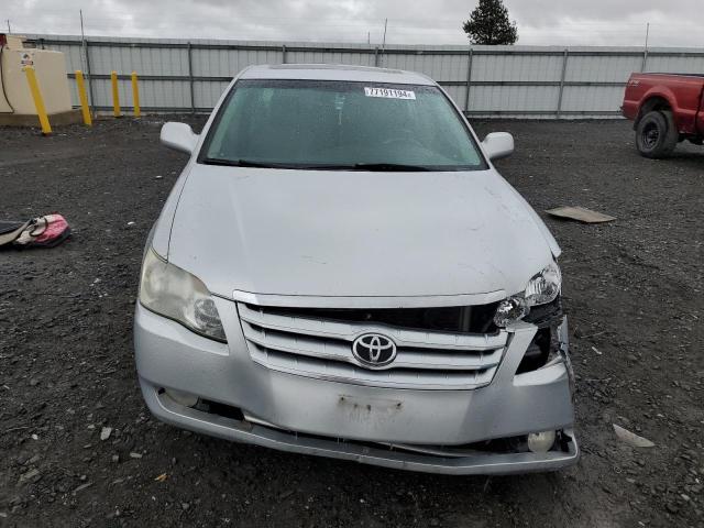 Photo 4 VIN: 4T1BK36B05U037591 - TOYOTA AVALON XL 