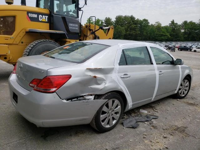 Photo 2 VIN: 4T1BK36B05U047781 - TOYOTA AVALON XL 