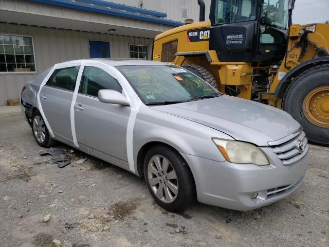 Photo 3 VIN: 4T1BK36B05U047781 - TOYOTA AVALON XL 