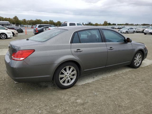 Photo 2 VIN: 4T1BK36B05U048901 - TOYOTA AVALON XL 