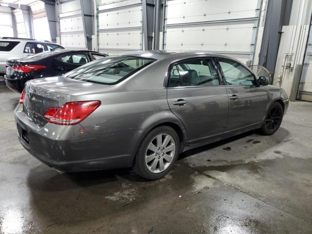 Photo 2 VIN: 4T1BK36B05U059767 - TOYOTA AVALON XL 