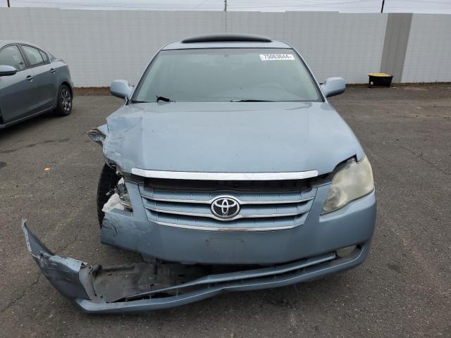 Photo 4 VIN: 4T1BK36B07U169687 - TOYOTA AVALON XL 