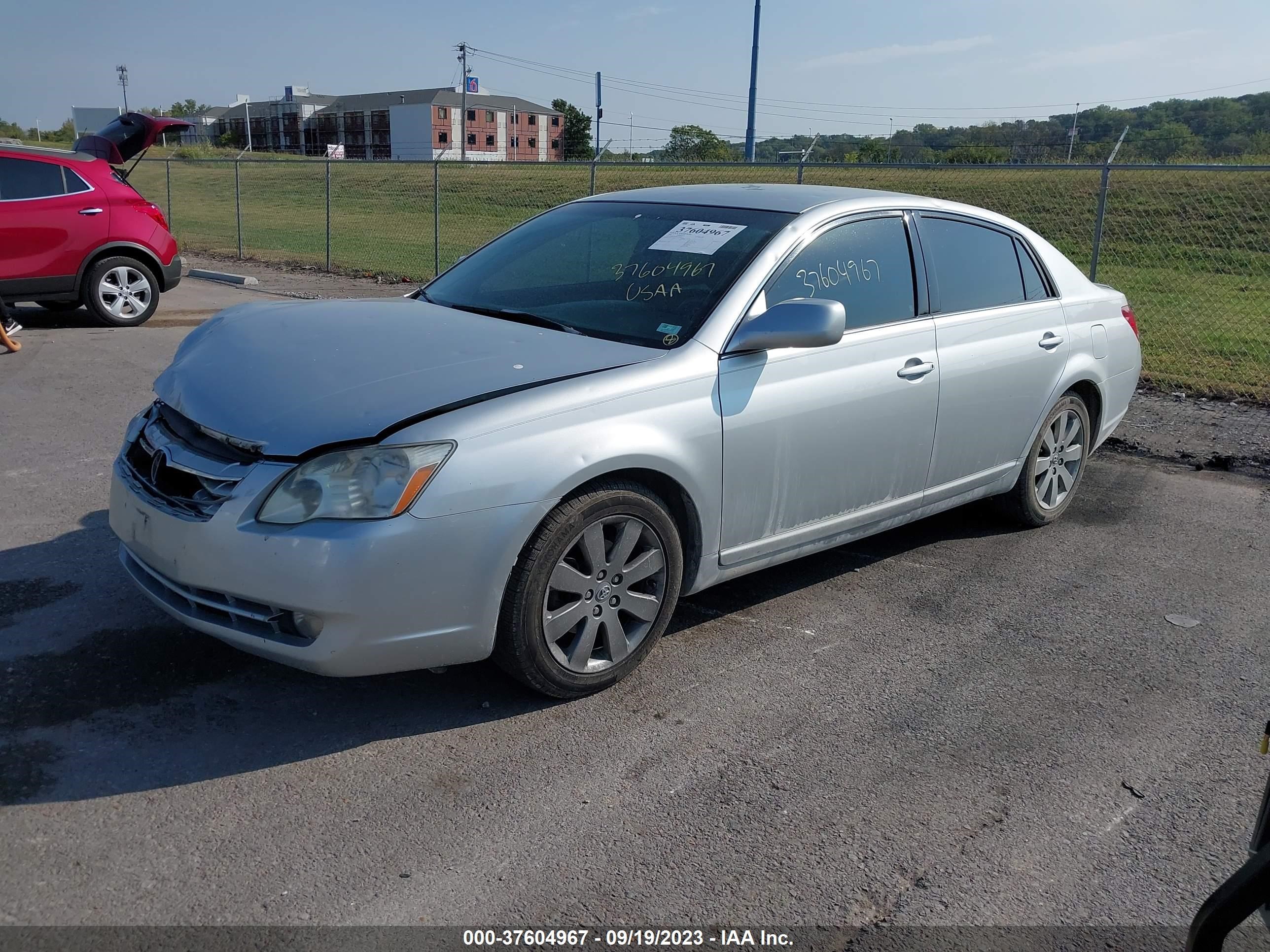 Photo 1 VIN: 4T1BK36B07U202803 - TOYOTA AVALON 