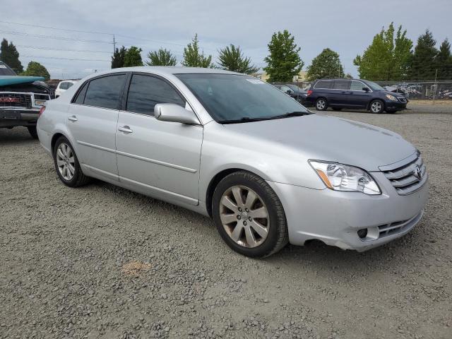 Photo 3 VIN: 4T1BK36B07U205734 - TOYOTA AVALON XL 