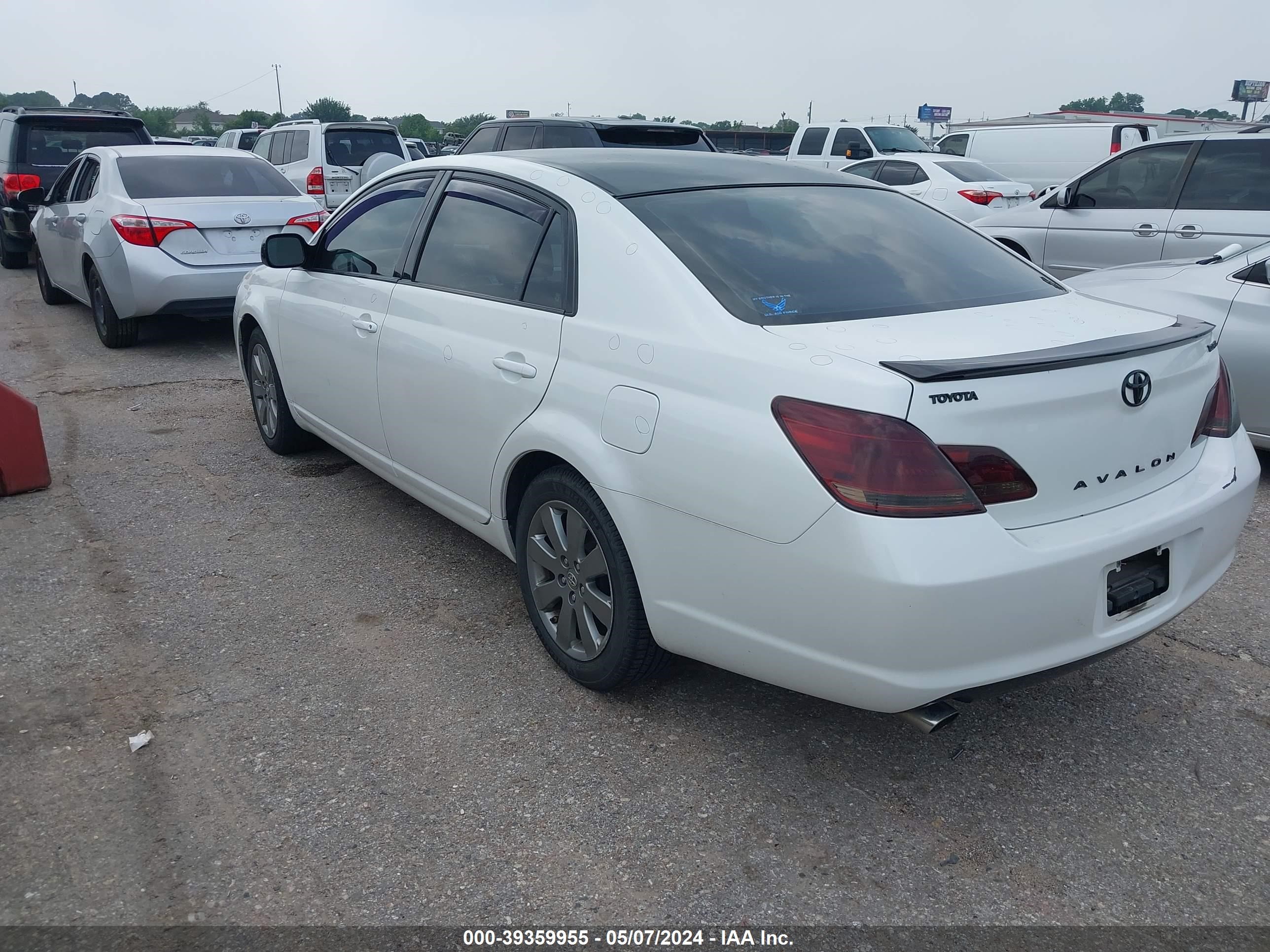 Photo 2 VIN: 4T1BK36B07U206141 - TOYOTA AVALON 