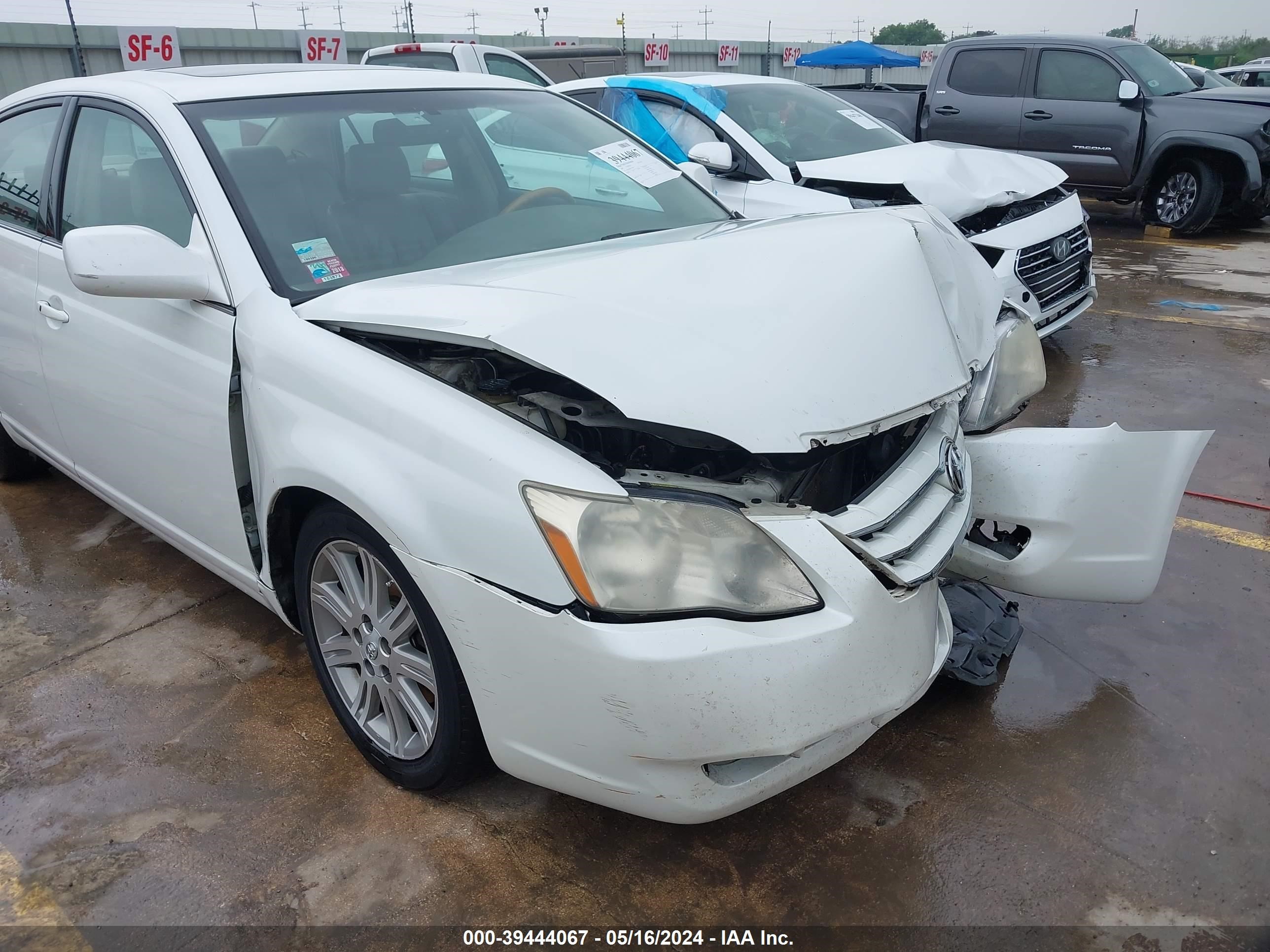 Photo 16 VIN: 4T1BK36B07U234991 - TOYOTA AVALON 