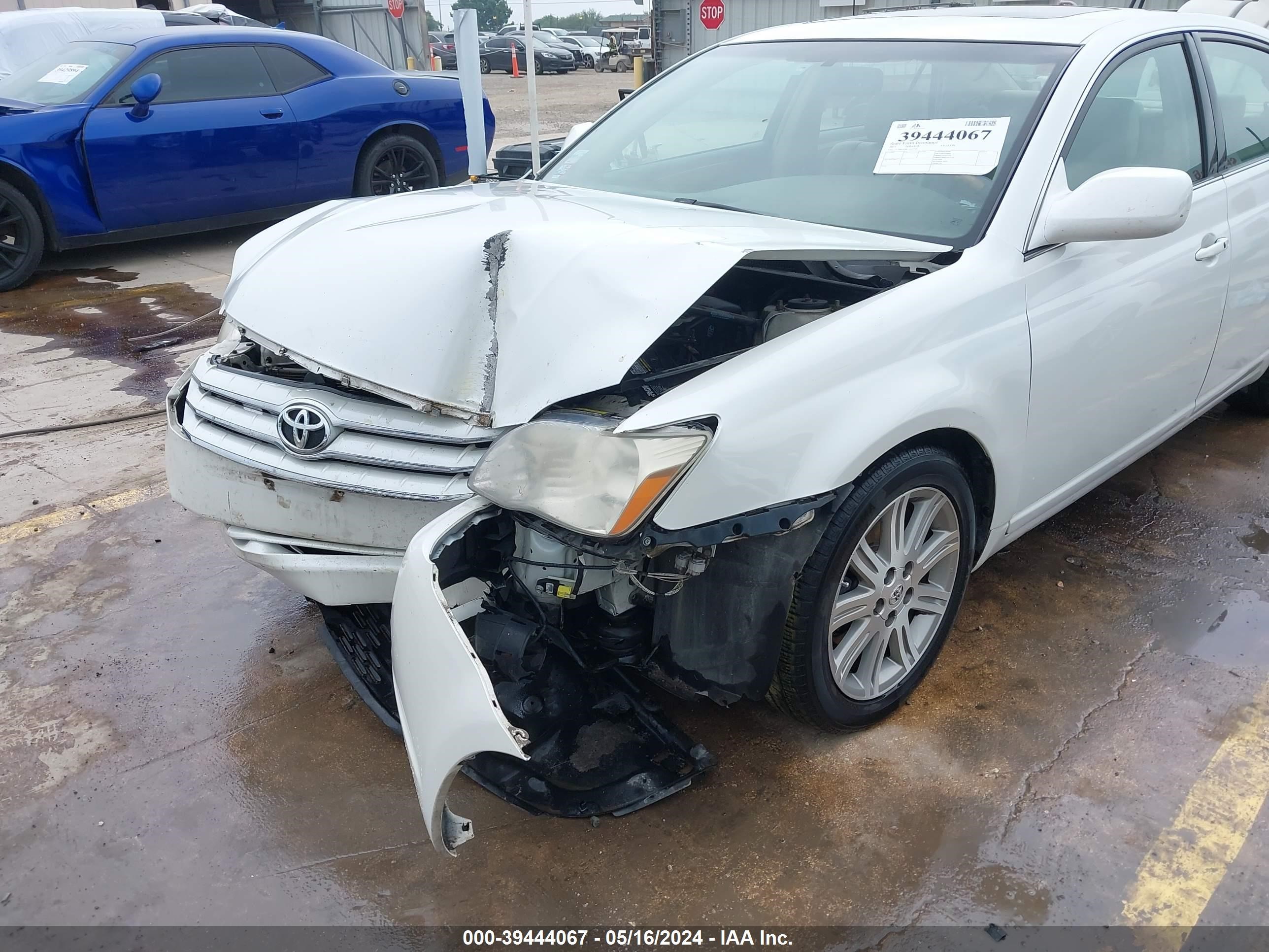 Photo 5 VIN: 4T1BK36B07U234991 - TOYOTA AVALON 