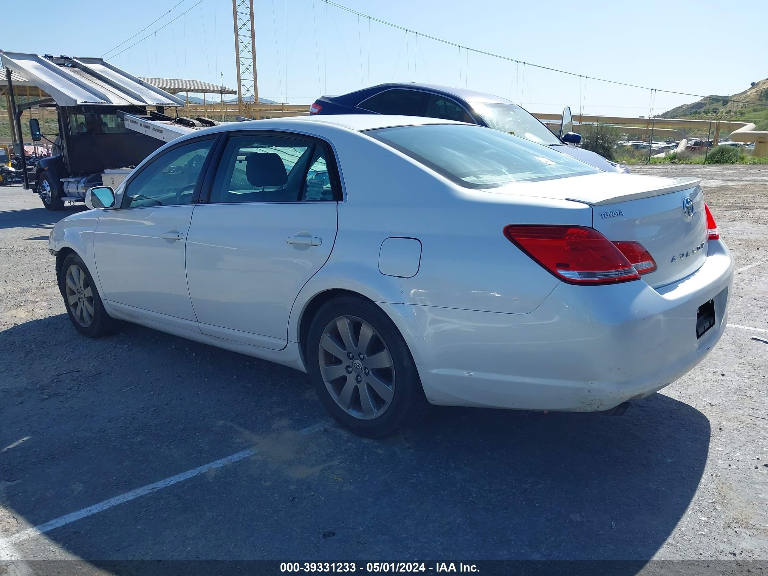 Photo 2 VIN: 4T1BK36B07U246493 - TOYOTA AVALON 