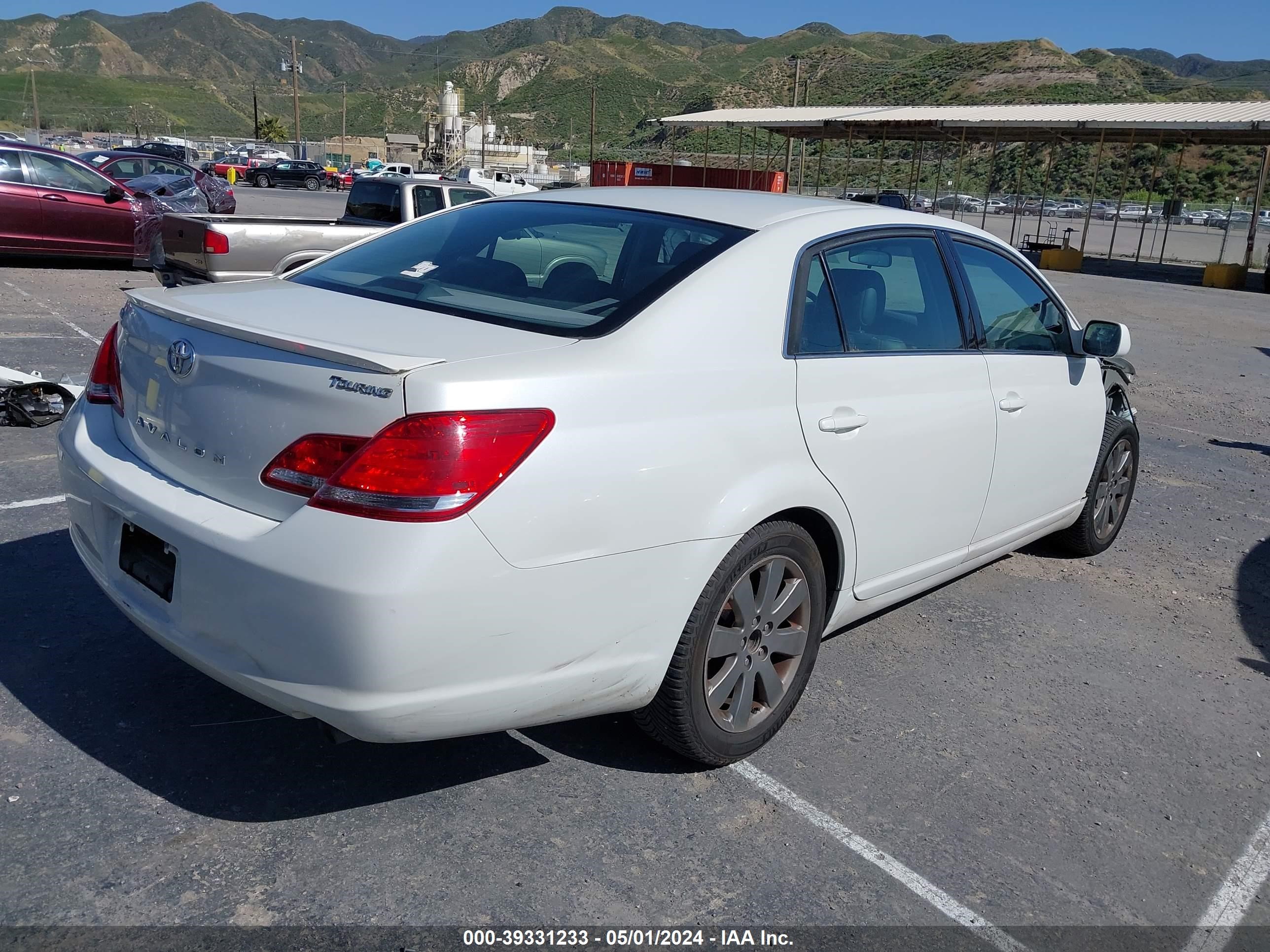 Photo 3 VIN: 4T1BK36B07U246493 - TOYOTA AVALON 