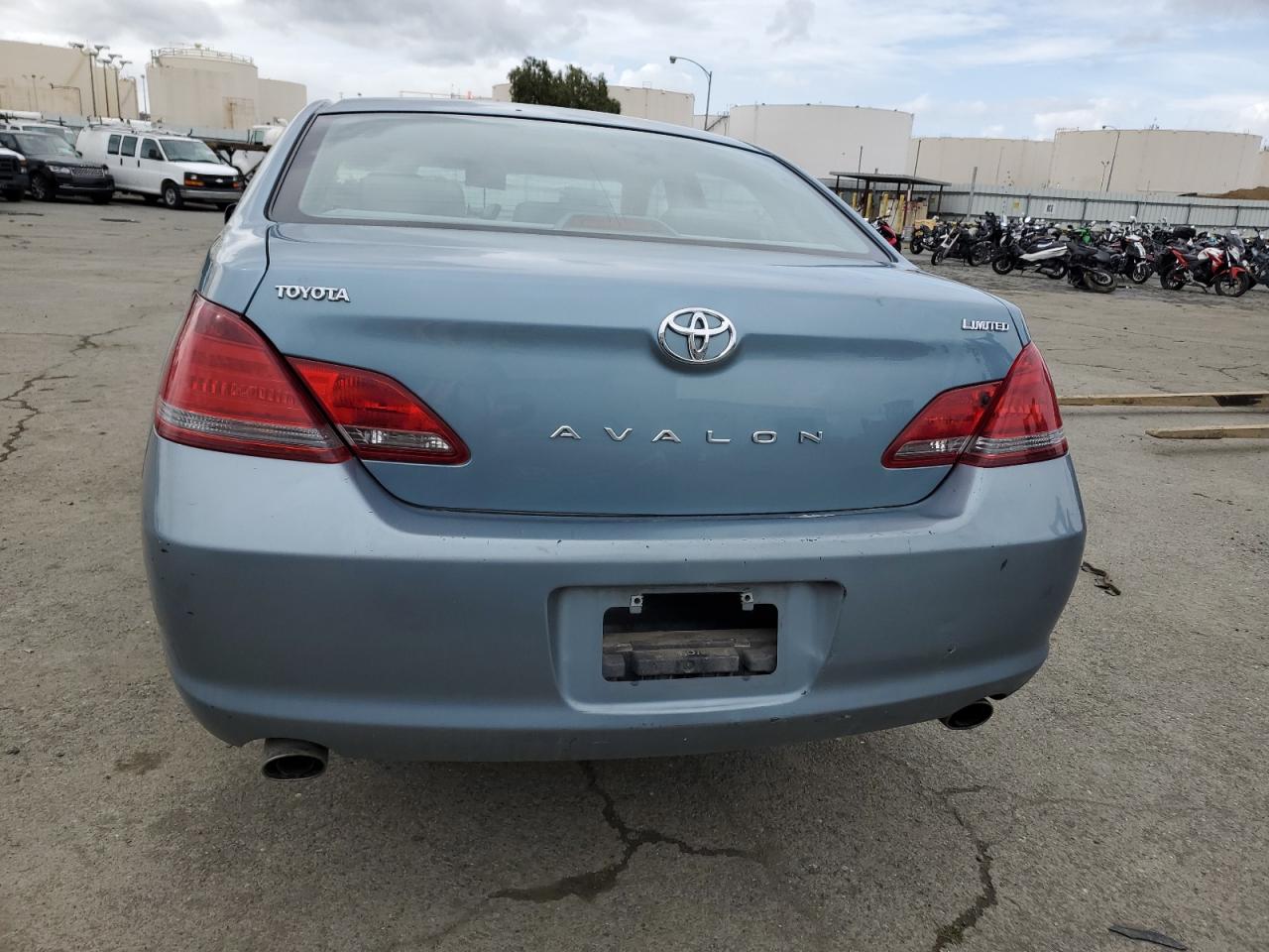 Photo 5 VIN: 4T1BK36B08U287174 - TOYOTA AVALON 