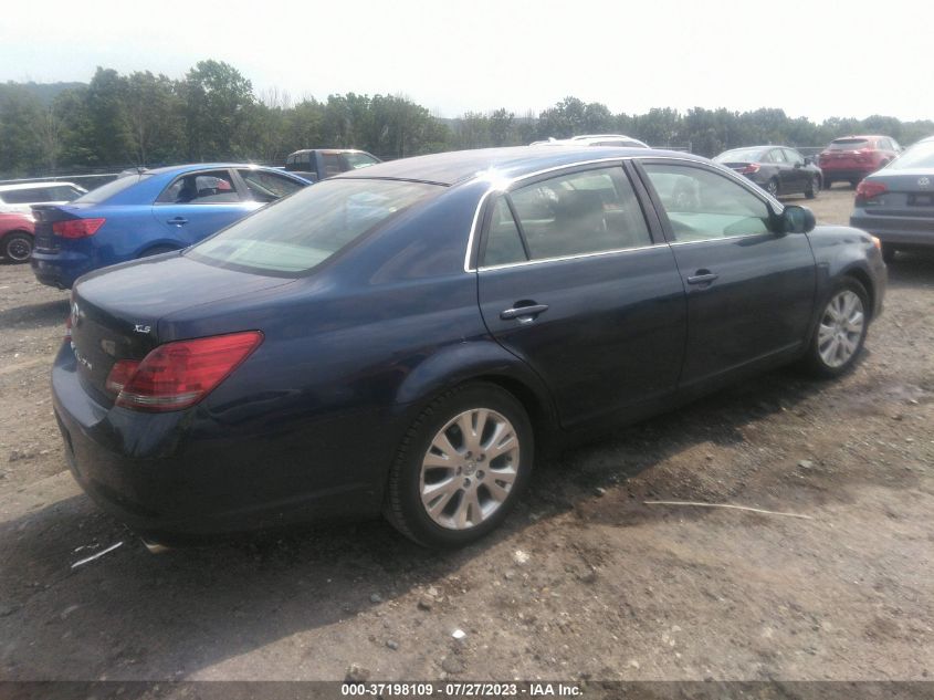 Photo 3 VIN: 4T1BK36B08U301610 - TOYOTA AVALON 