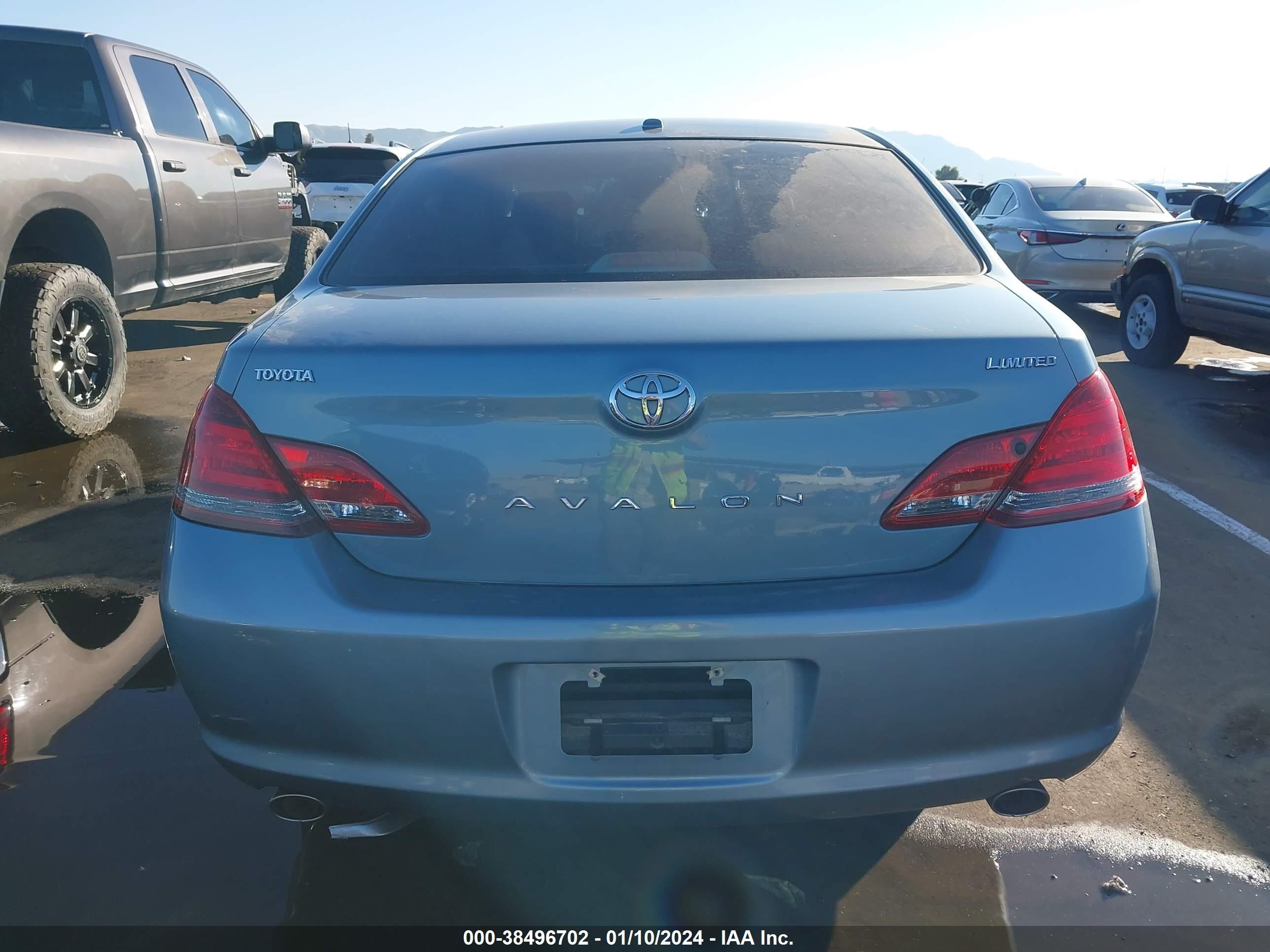 Photo 16 VIN: 4T1BK36B09U336505 - TOYOTA AVALON 