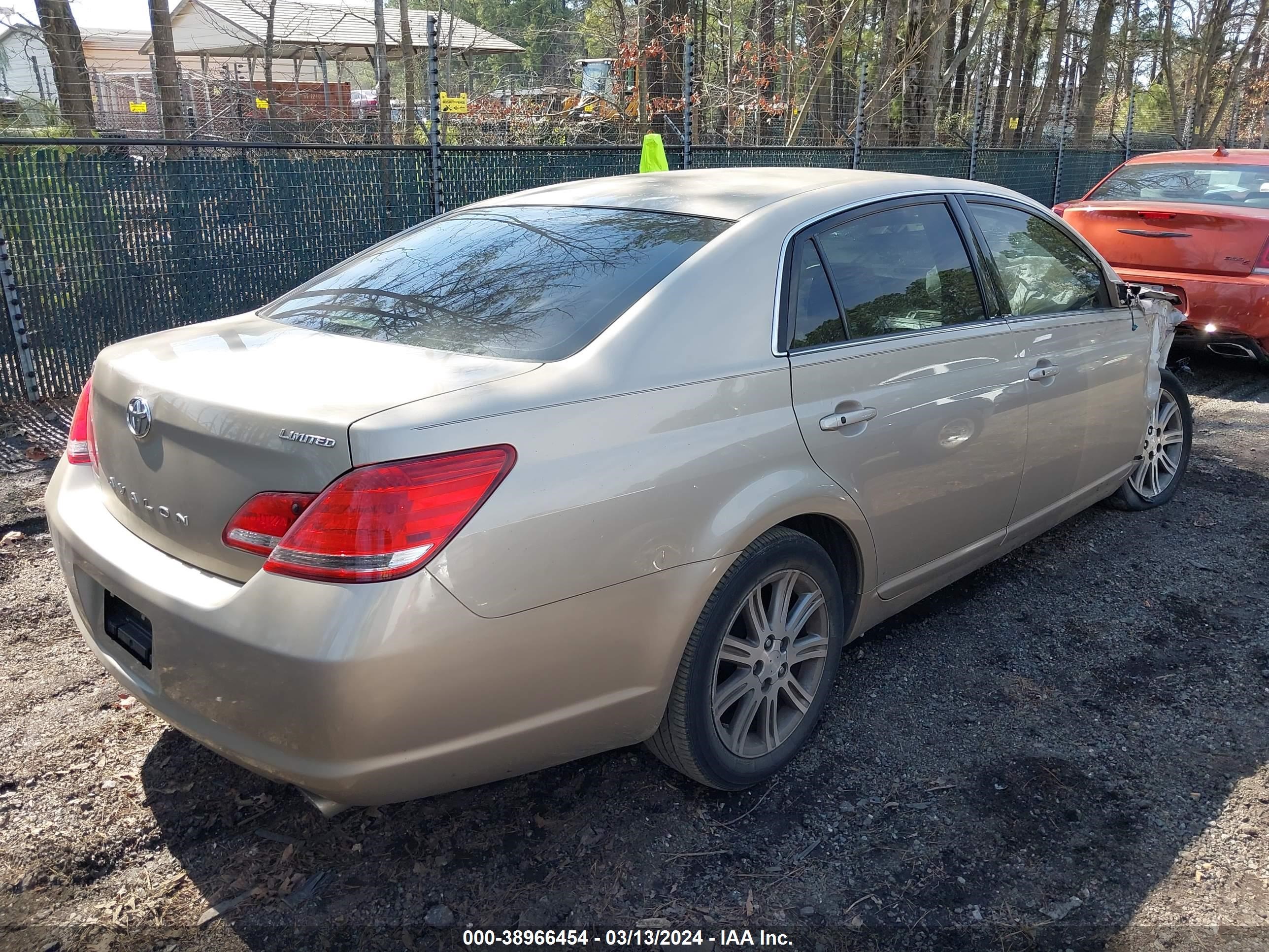 Photo 3 VIN: 4T1BK36B15U022162 - TOYOTA AVALON 