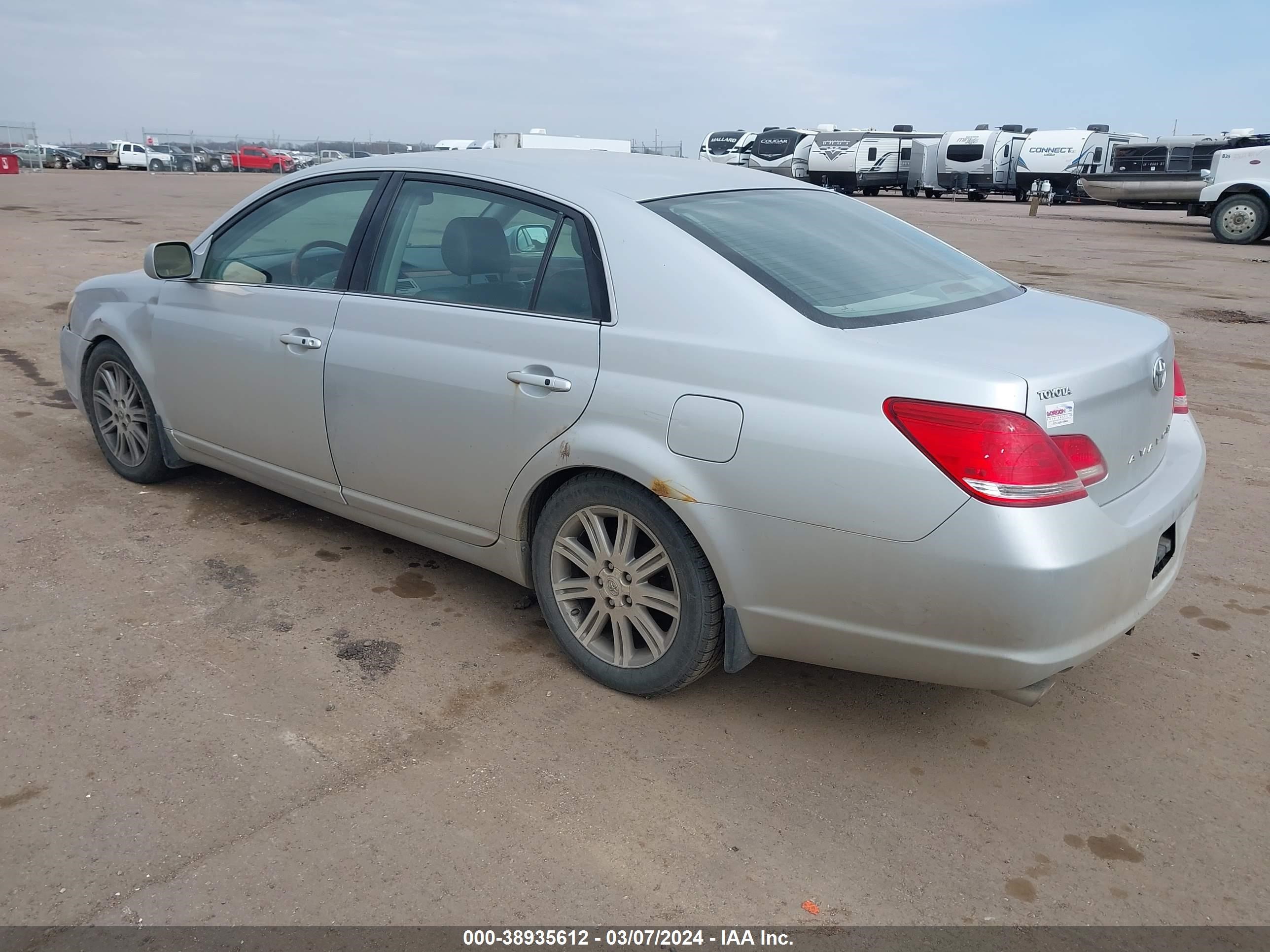 Photo 2 VIN: 4T1BK36B16U069225 - TOYOTA AVALON 