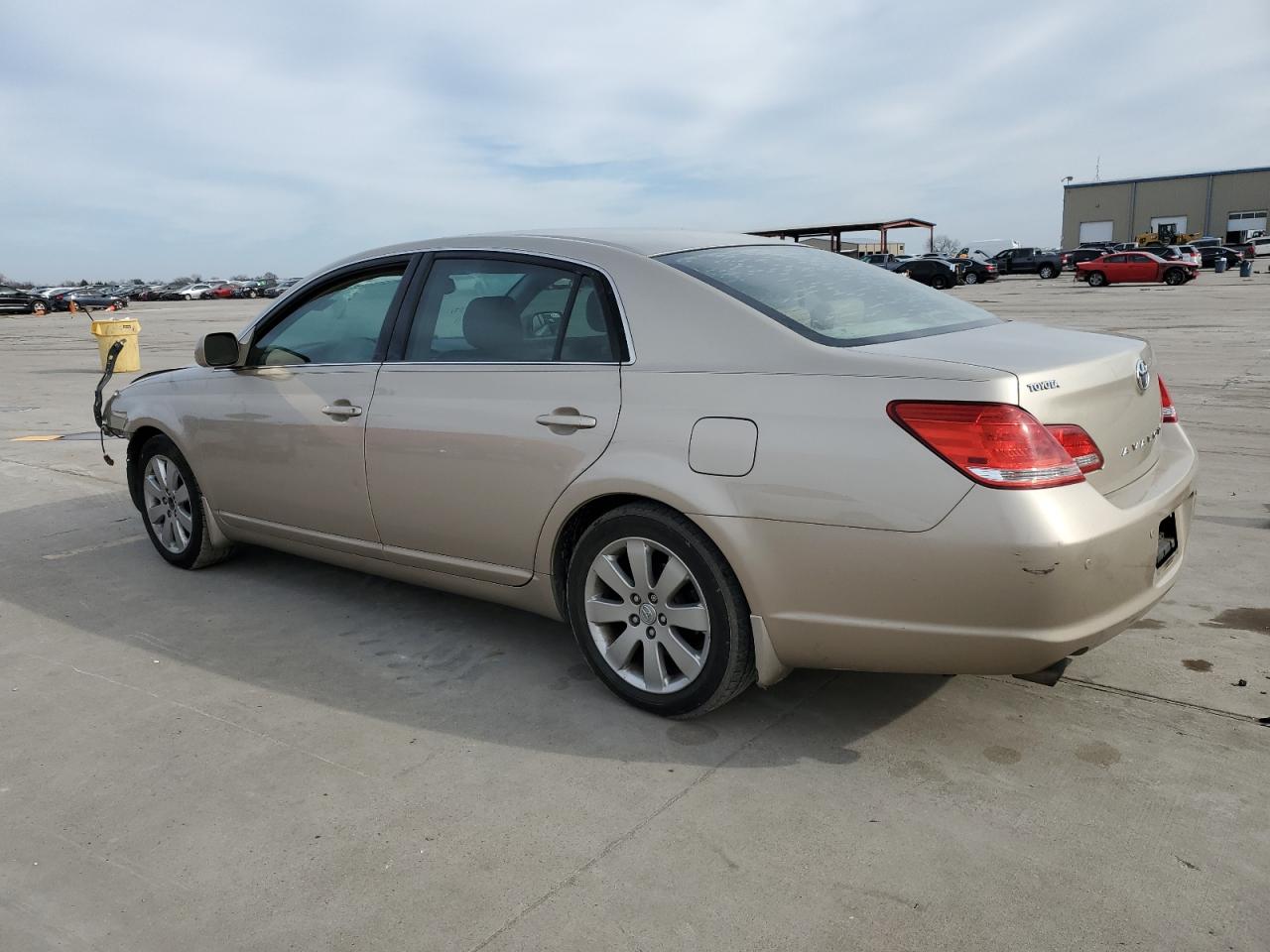 Photo 1 VIN: 4T1BK36B16U072058 - TOYOTA AVALON 