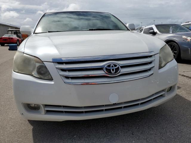 Photo 4 VIN: 4T1BK36B17U215043 - TOYOTA AVALON XL 