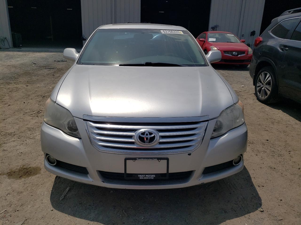 Photo 4 VIN: 4T1BK36B18U264521 - TOYOTA AVALON 