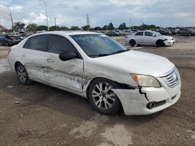 Photo 3 VIN: 4T1BK36B18U266916 - TOYOTA AVALON XL 