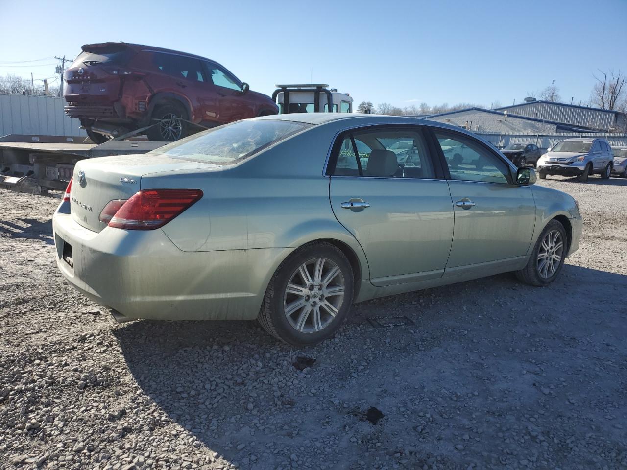 Photo 2 VIN: 4T1BK36B18U295171 - TOYOTA AVALON 