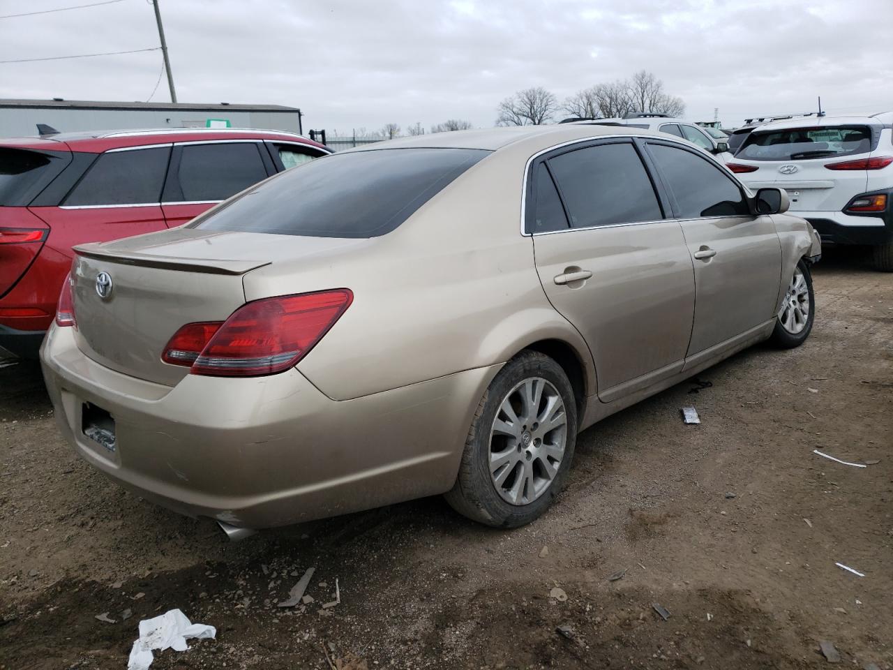 Photo 2 VIN: 4T1BK36B18U301969 - TOYOTA AVALON 