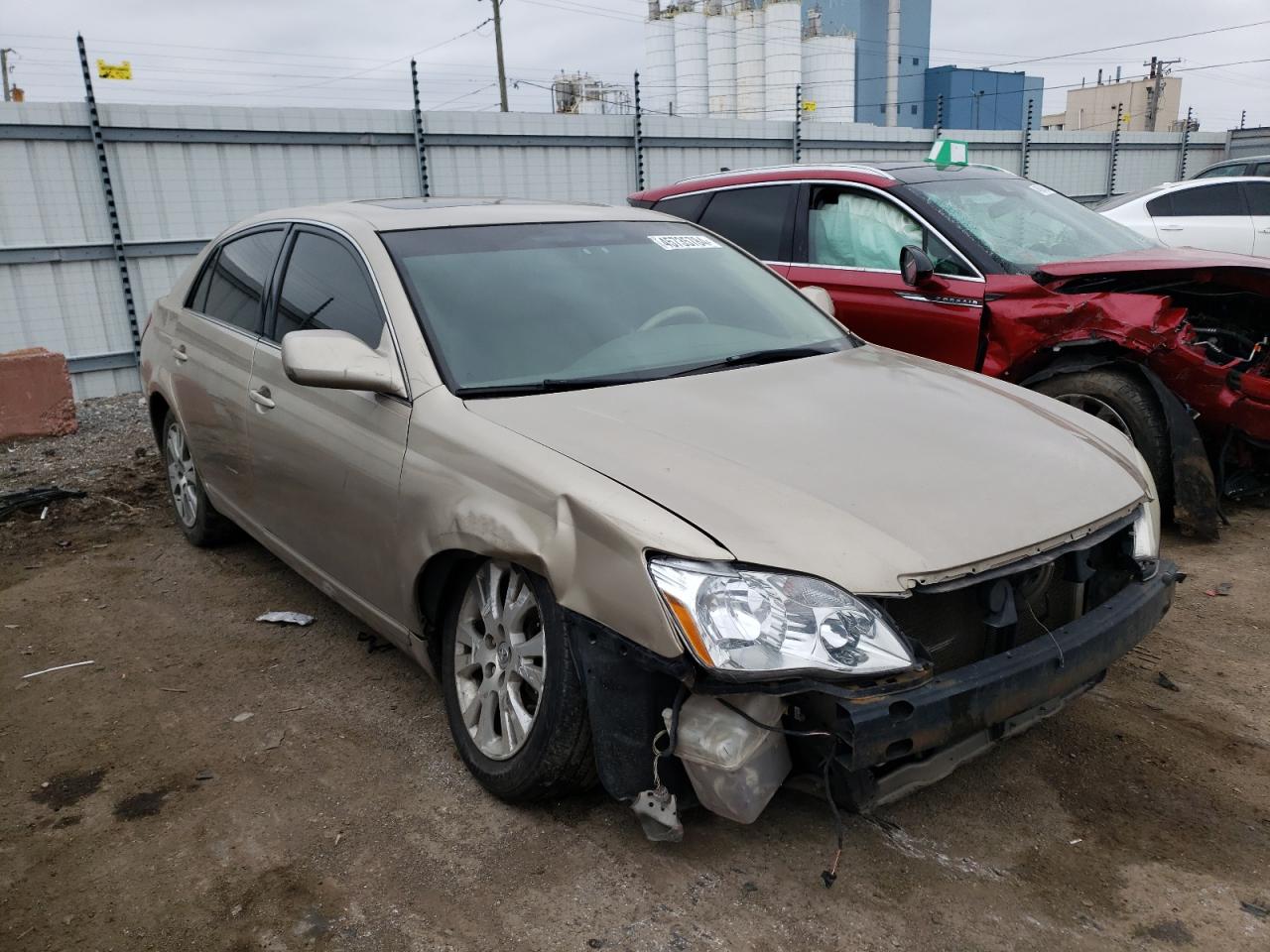 Photo 3 VIN: 4T1BK36B18U301969 - TOYOTA AVALON 