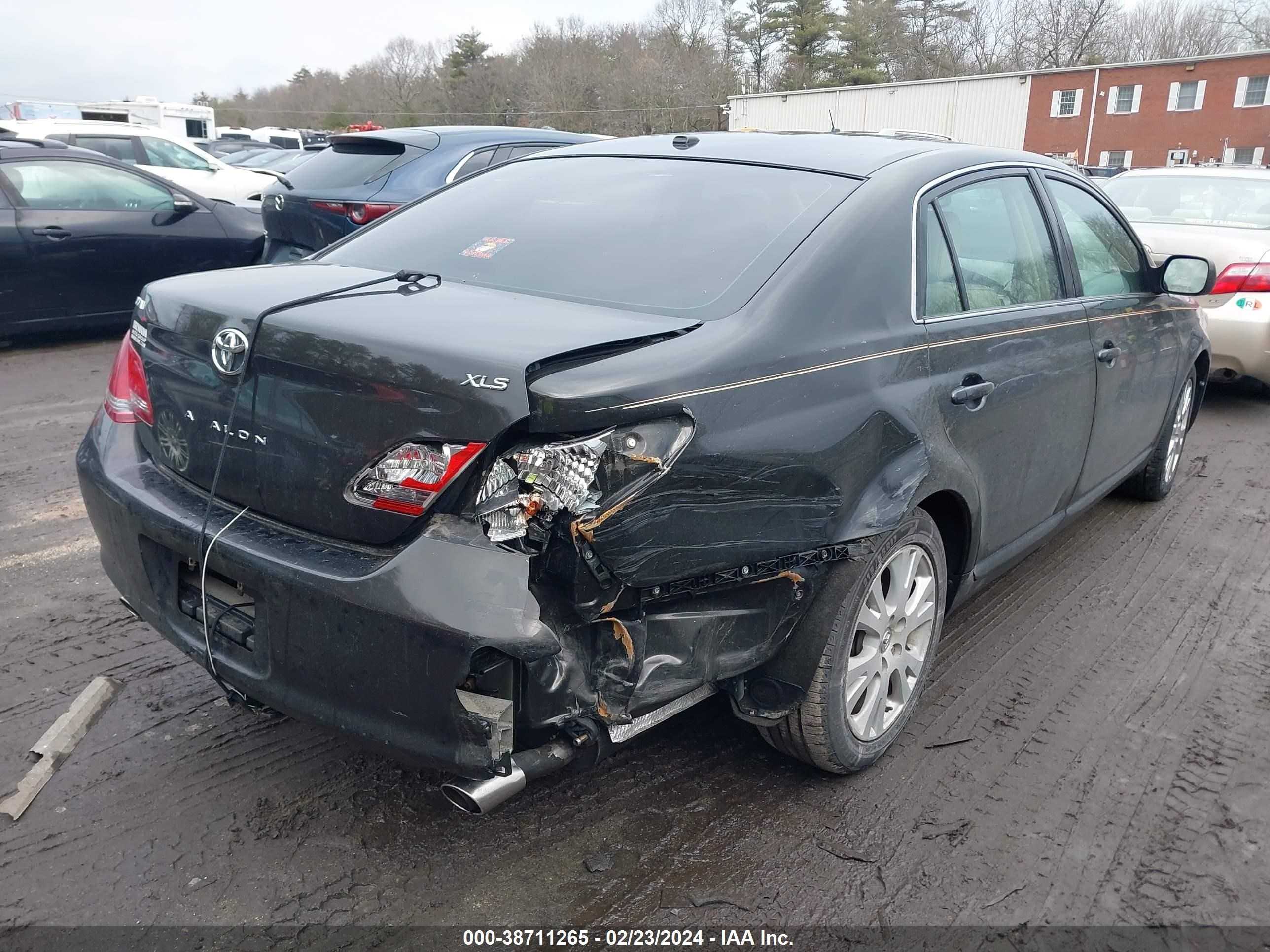 Photo 3 VIN: 4T1BK36B19U328249 - TOYOTA AVALON 