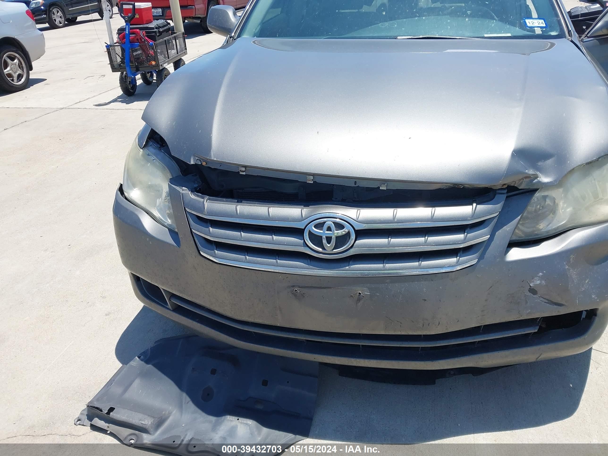 Photo 5 VIN: 4T1BK36B25U055008 - TOYOTA AVALON 