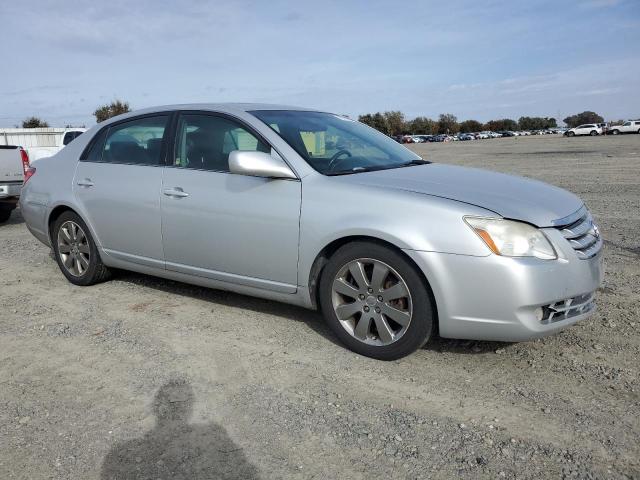 Photo 3 VIN: 4T1BK36B26U118237 - TOYOTA AVALON XL 