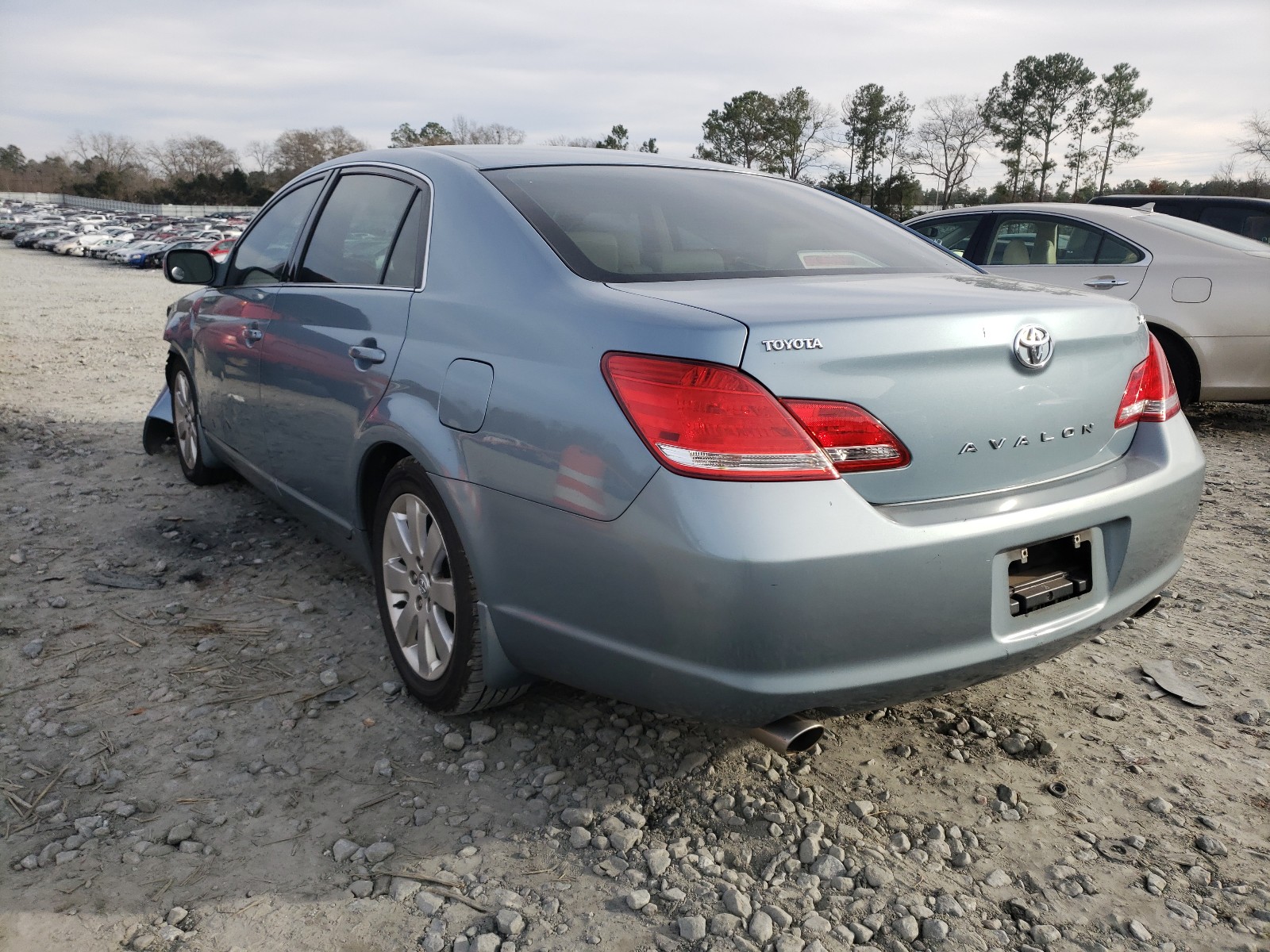 Photo 2 VIN: 4T1BK36B36U076872 - TOYOTA AVALON XL 