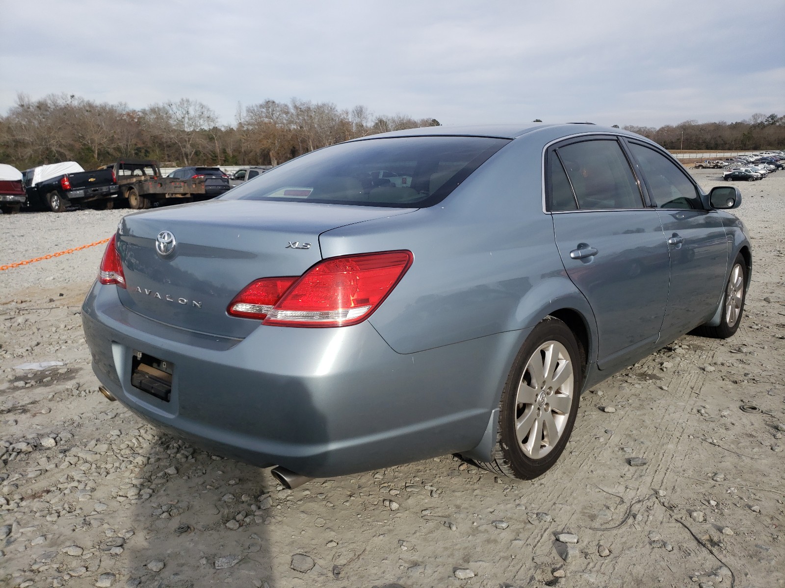 Photo 3 VIN: 4T1BK36B36U076872 - TOYOTA AVALON XL 