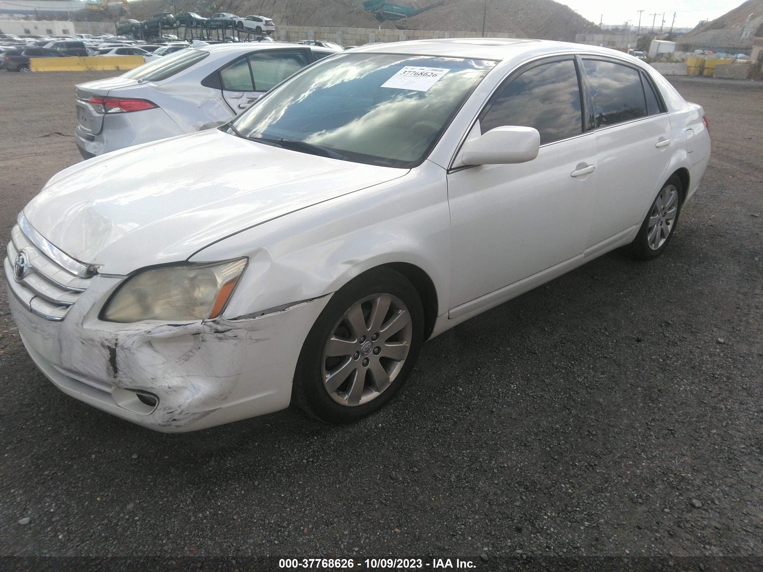 Photo 1 VIN: 4T1BK36B37U235245 - TOYOTA AVALON 