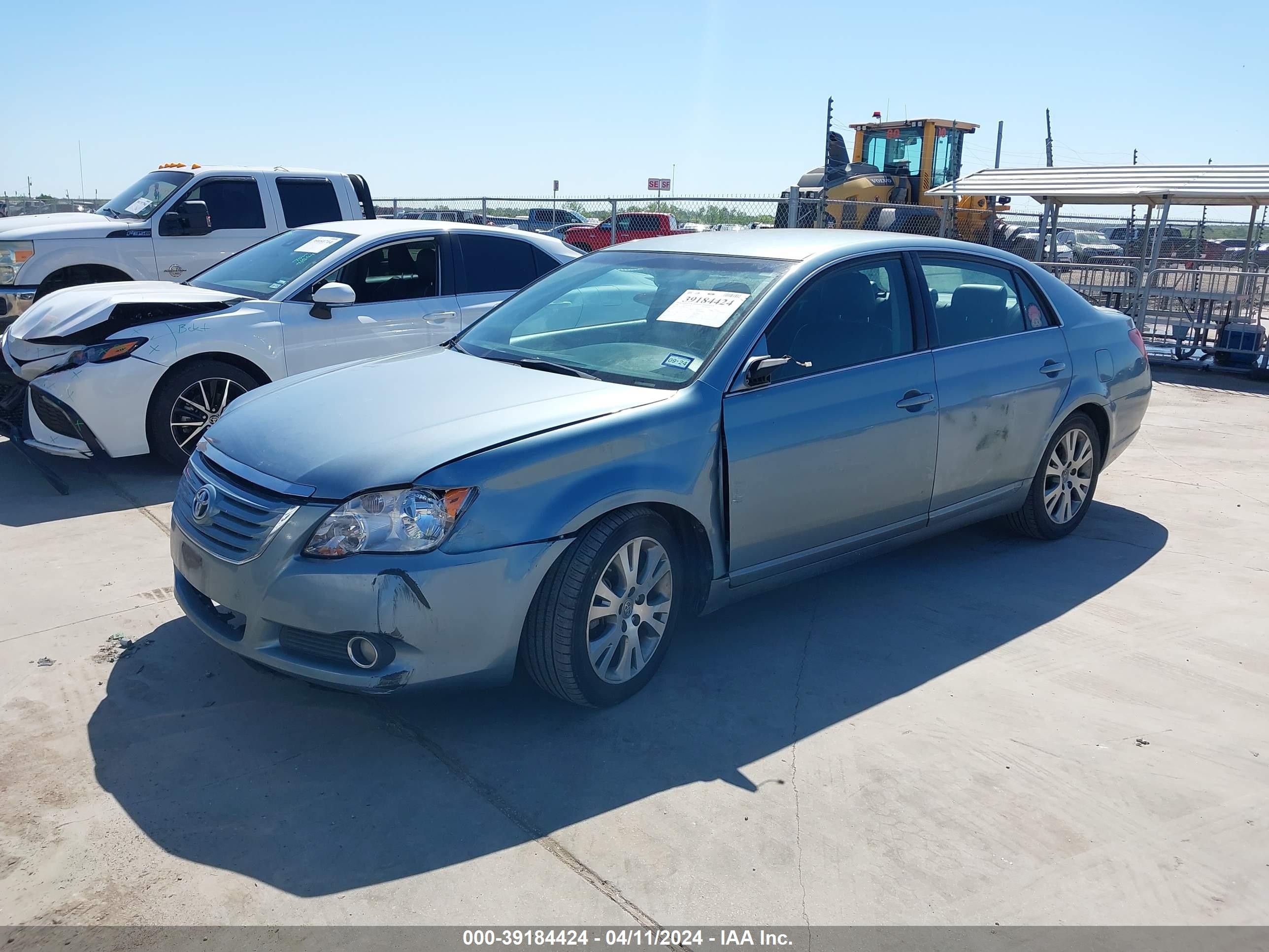 Photo 1 VIN: 4T1BK36B38U271065 - TOYOTA AVALON 