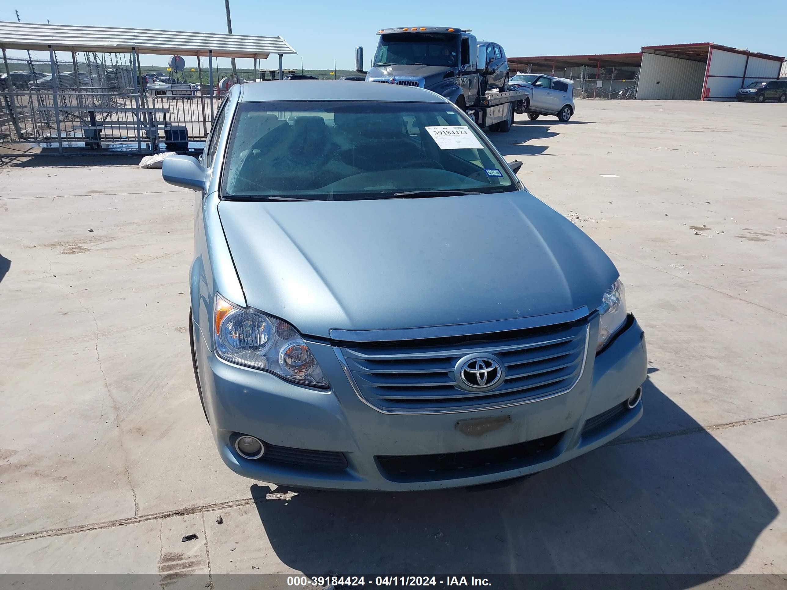 Photo 11 VIN: 4T1BK36B38U271065 - TOYOTA AVALON 