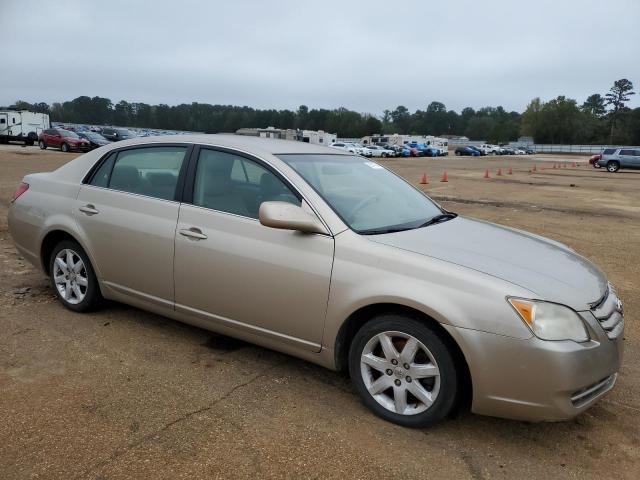 Photo 3 VIN: 4T1BK36B38U277562 - TOYOTA AVALON XL 